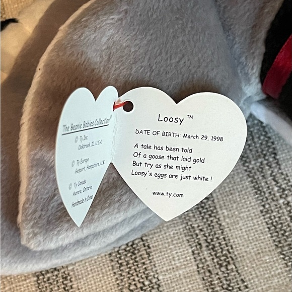 Ty Beanie Baby - Lossy - Goose - Stuffed Animal - Picture 2 of 3